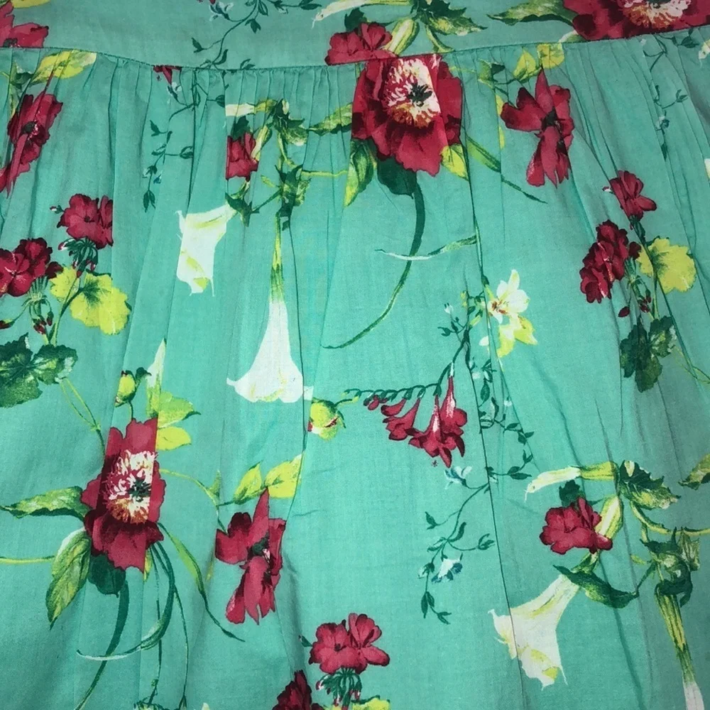 Gap kids floral bloom flutter  green M(8) GUC gorgeous girls dress